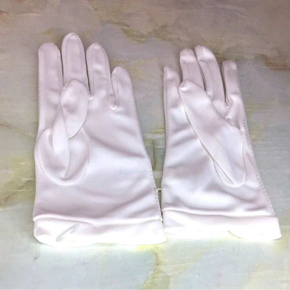 Vintage 60s Short White Mesh Front Stretch Nylon Gloves